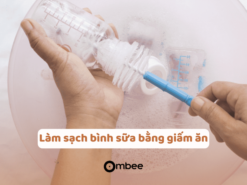 binh-sua-bi-o-vang-2
