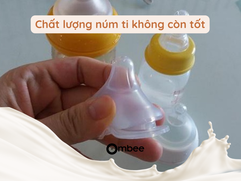 Tìm hiểu khi nào cần tăng size núm bình sữa cho bé qua bài viết