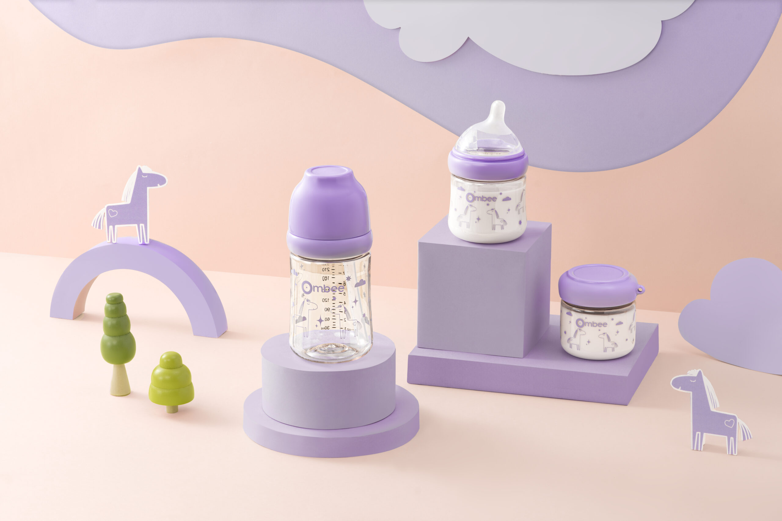 binh-sua-ombee-pony-tim